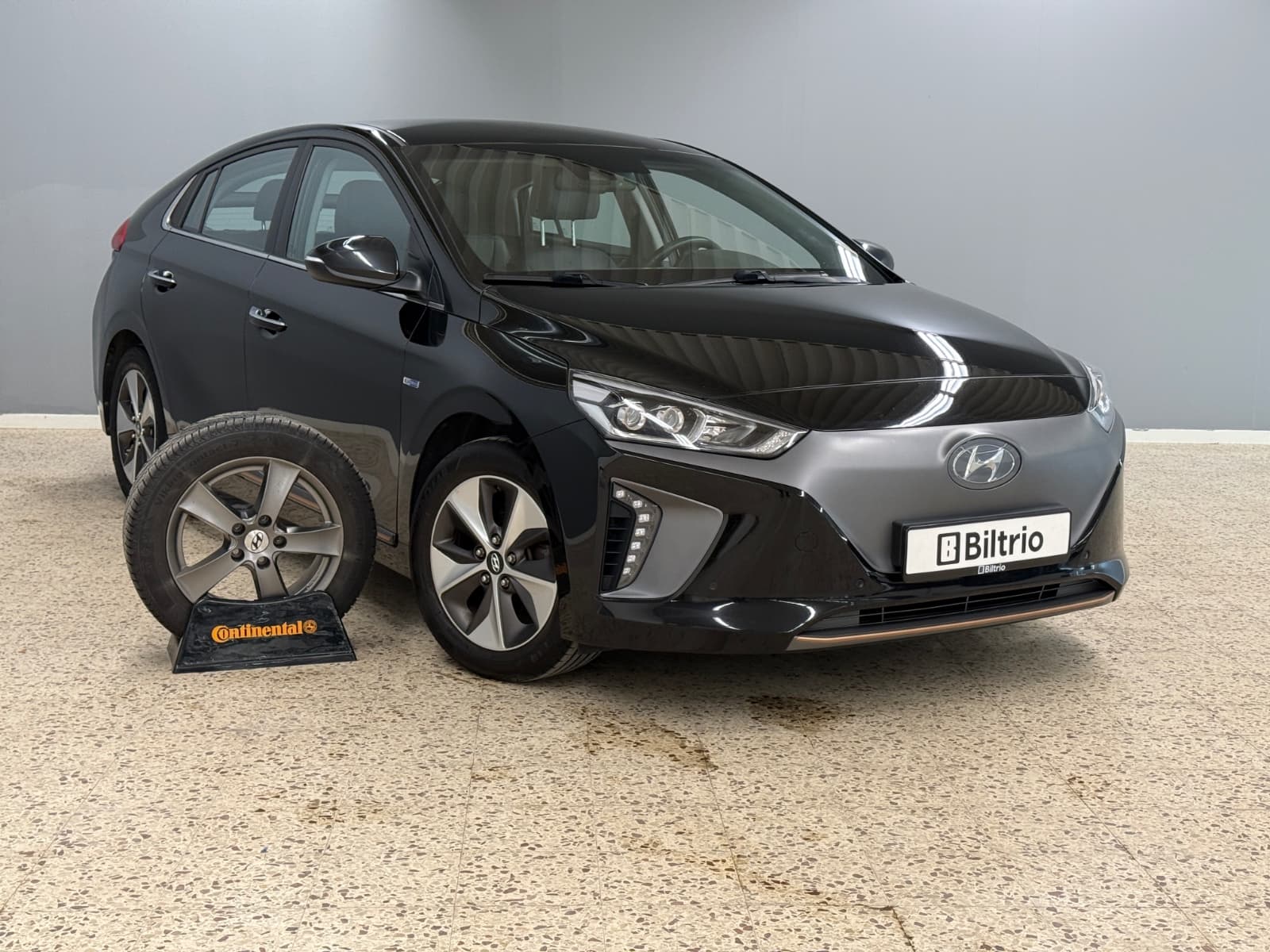 Hyundai Ioniq