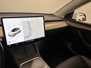Tesla Model Y bilde 15