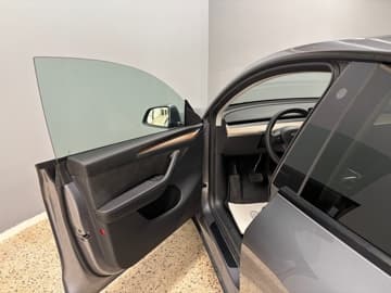 Tesla Model Y bilde 11