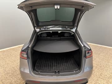 Tesla Model Y bilde 8