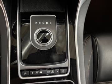 Jaguar XE bilde 13