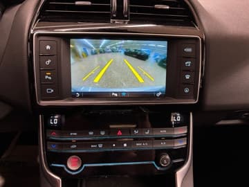 Jaguar XE bilde 16