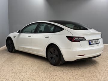 Tesla Model 3 bilde 4
