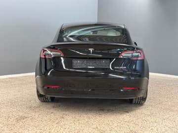 Tesla Model 3 bilde 5