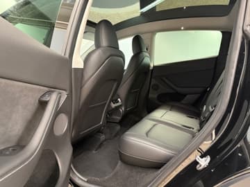 Tesla Model Y bilde 9