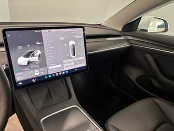 Tesla Model 3 bilde 14