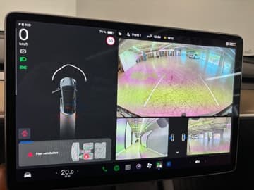 Tesla Model Y bilde 17