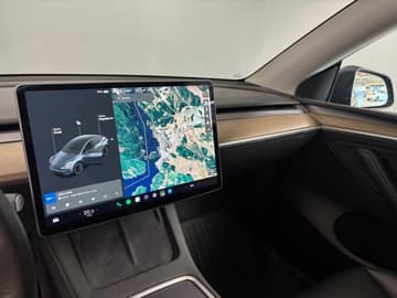Tesla Model Y bilde 16