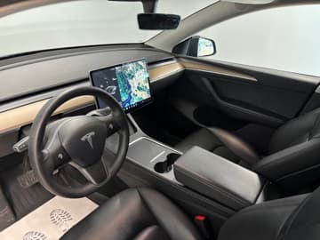 Tesla Model Y bilde 12