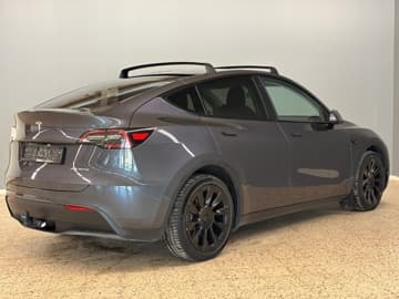 Tesla Model Y bilde 6