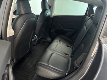 Tesla Model Y bilde 20